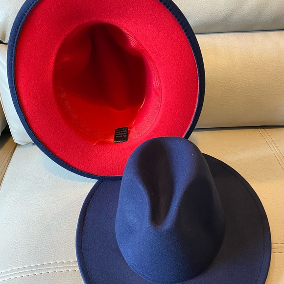 Fedora - Picture 2 of 2